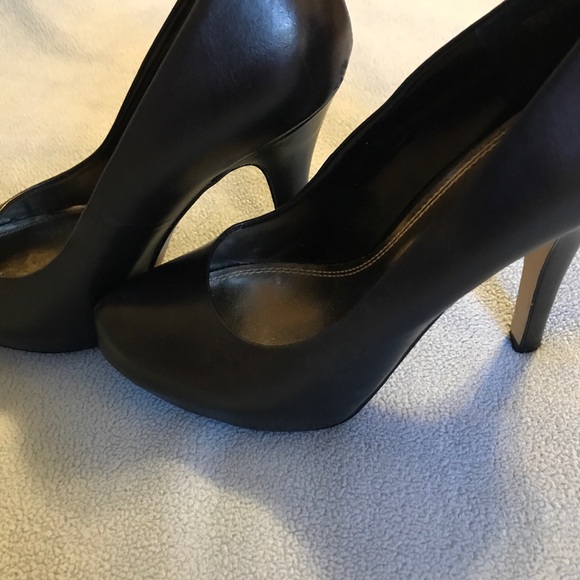 Bakers Shoes - Black Leather Bakers Heels